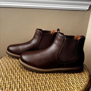 Youth Boys Sonoma Goods for Life, Brown Ankle Boots (NEW in Box) Size 6